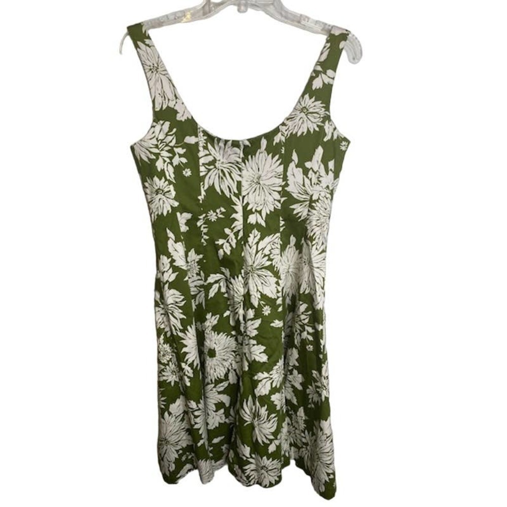 Jones Wear Dress 10 Green Floral White  Summer Spring Midi Length‎